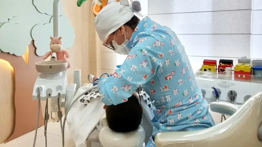 Quando Levar Seu Filho ao Dentista pela Primeira Vez?