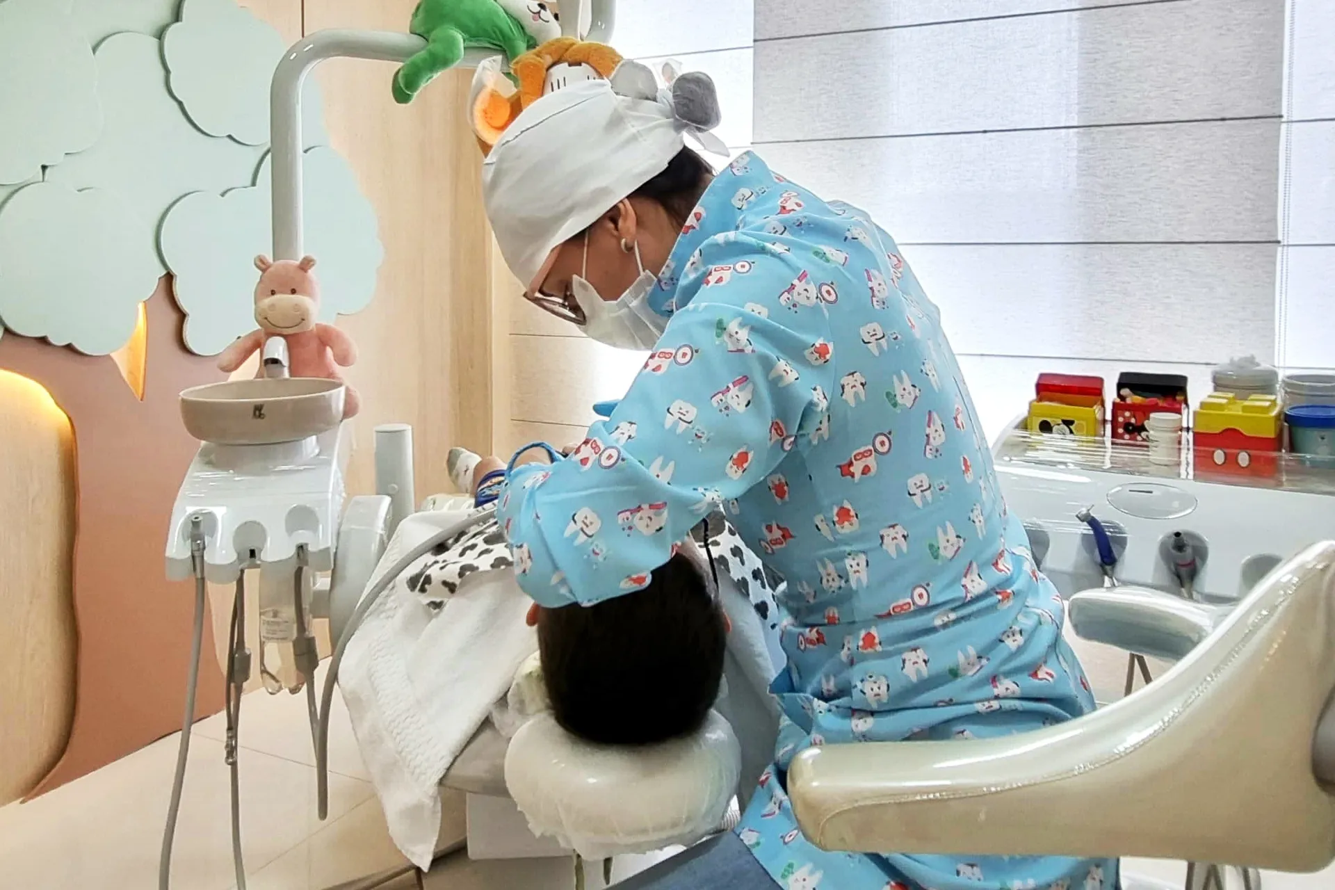 Quando Levar Seu Filho ao Dentista pela Primeira Vez?